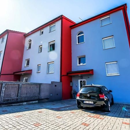 Apartments Saric Пула Экстерьер фото
