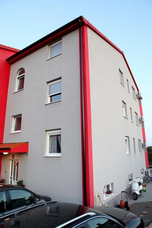 Apartments Saric Пула Экстерьер фото