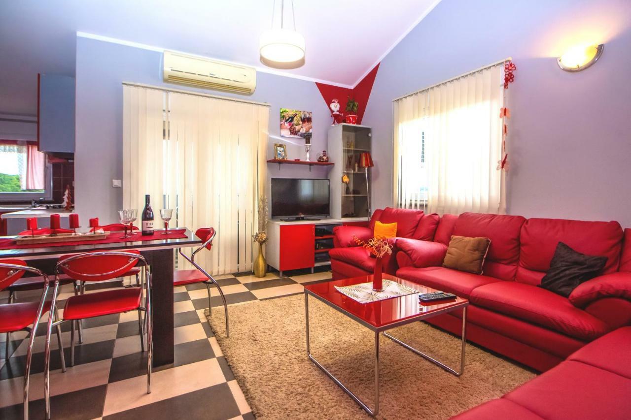 Apartments Saric Пула Экстерьер фото